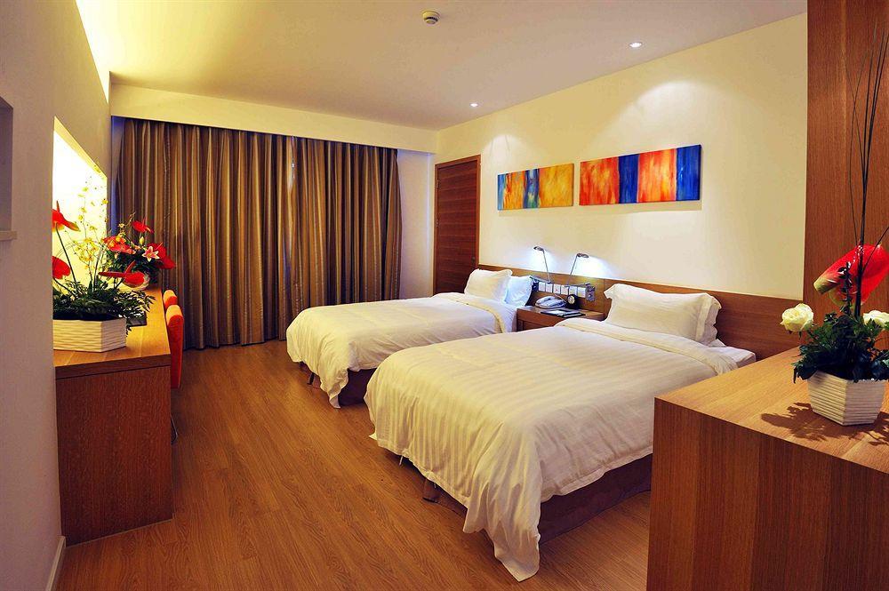 Wisdom Hotel 3*